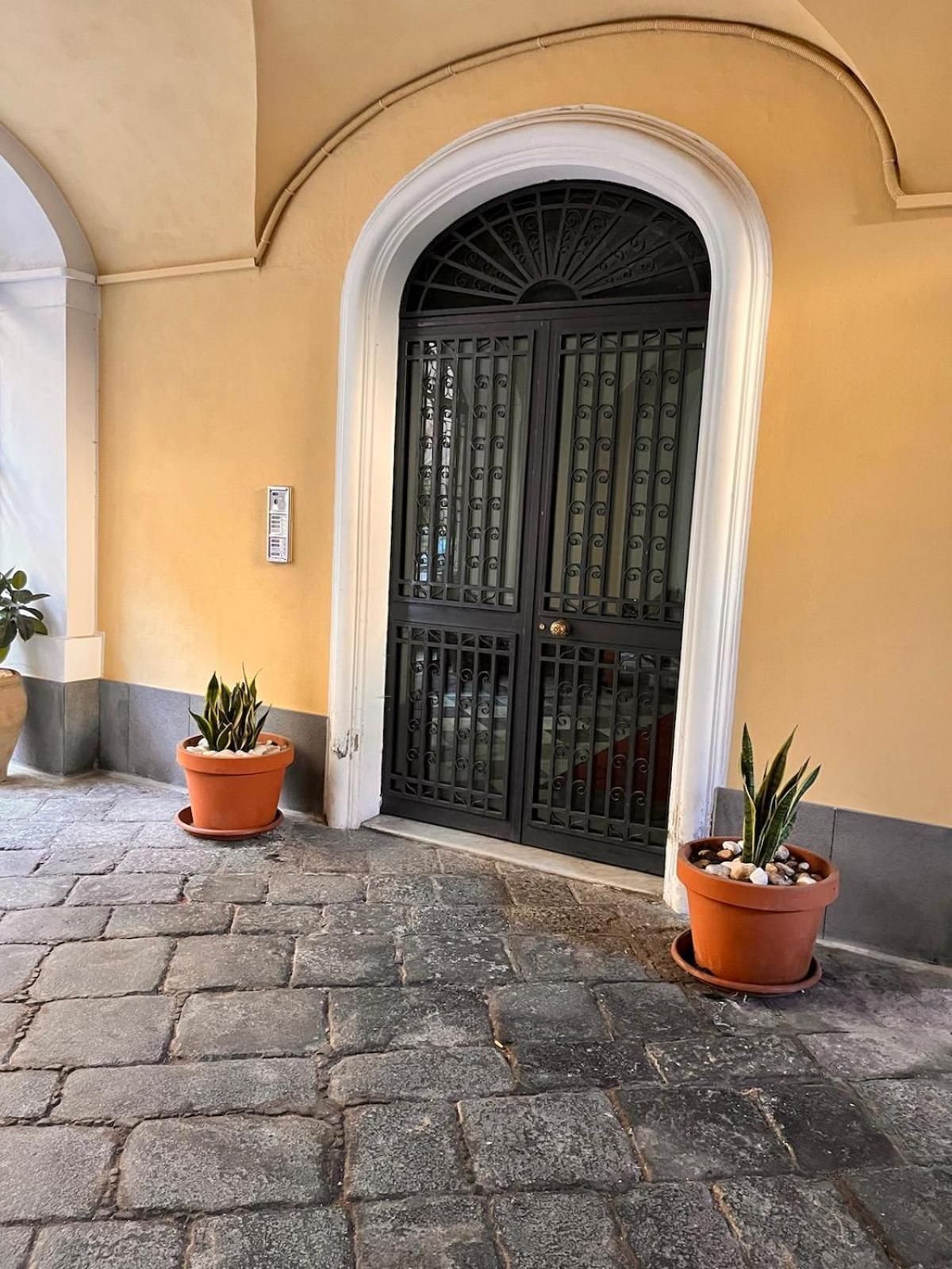 Bed & Breakfast Kike Aeroporto di Catania Fontana Rossa